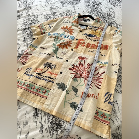 Summer shirt / beach shirt size large - Picture 3 of 10